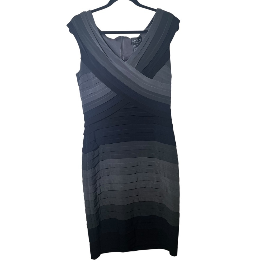 Xscape By Joanna Chen Black Gray Bandage Style Sheath Dress Size 12